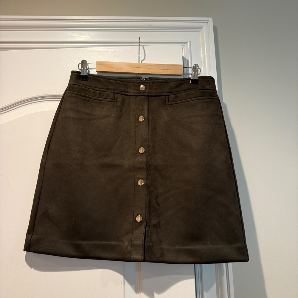 LOFT olive green Button-Front Skirt - Picture 2 of 5